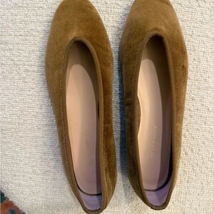 Tuckernuck Hazel Nina Velvet Flats Size 8